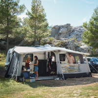 Auvent gonflable Dometic Résidence Air Tour 11 pour caravane avec un pourtour compris entre 8m90 et 9m15